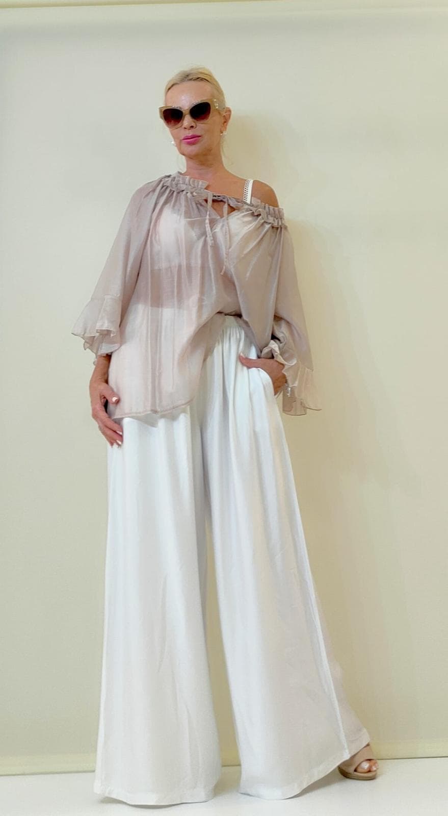 Noutati - Compleu Bluza Off-Shoulder